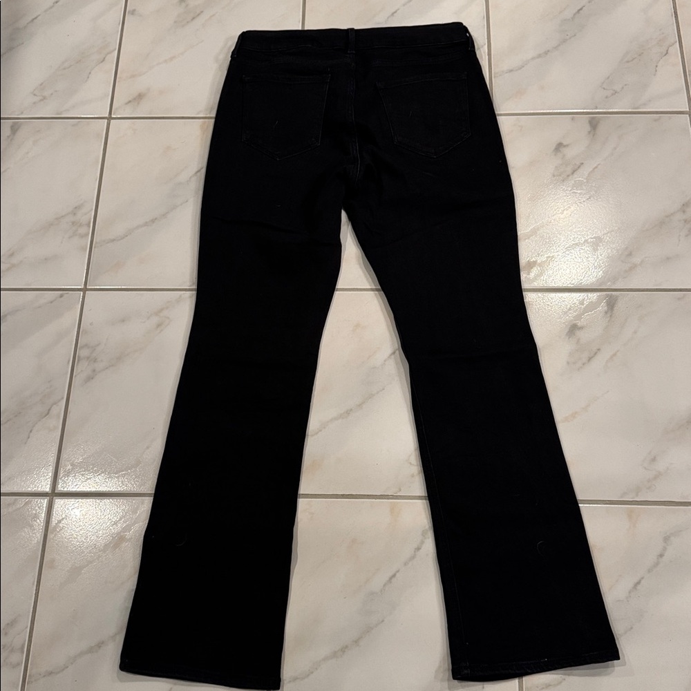 Old Navy Jean - Mid Rise & Boot Cut - Picture 3 of 3